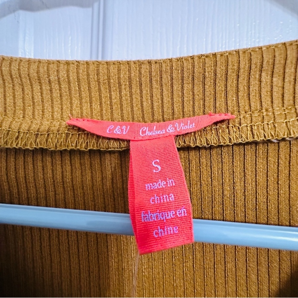 Chelsea & Violet Knit Ribbed Button Front Sweater - Picture 3 of 6